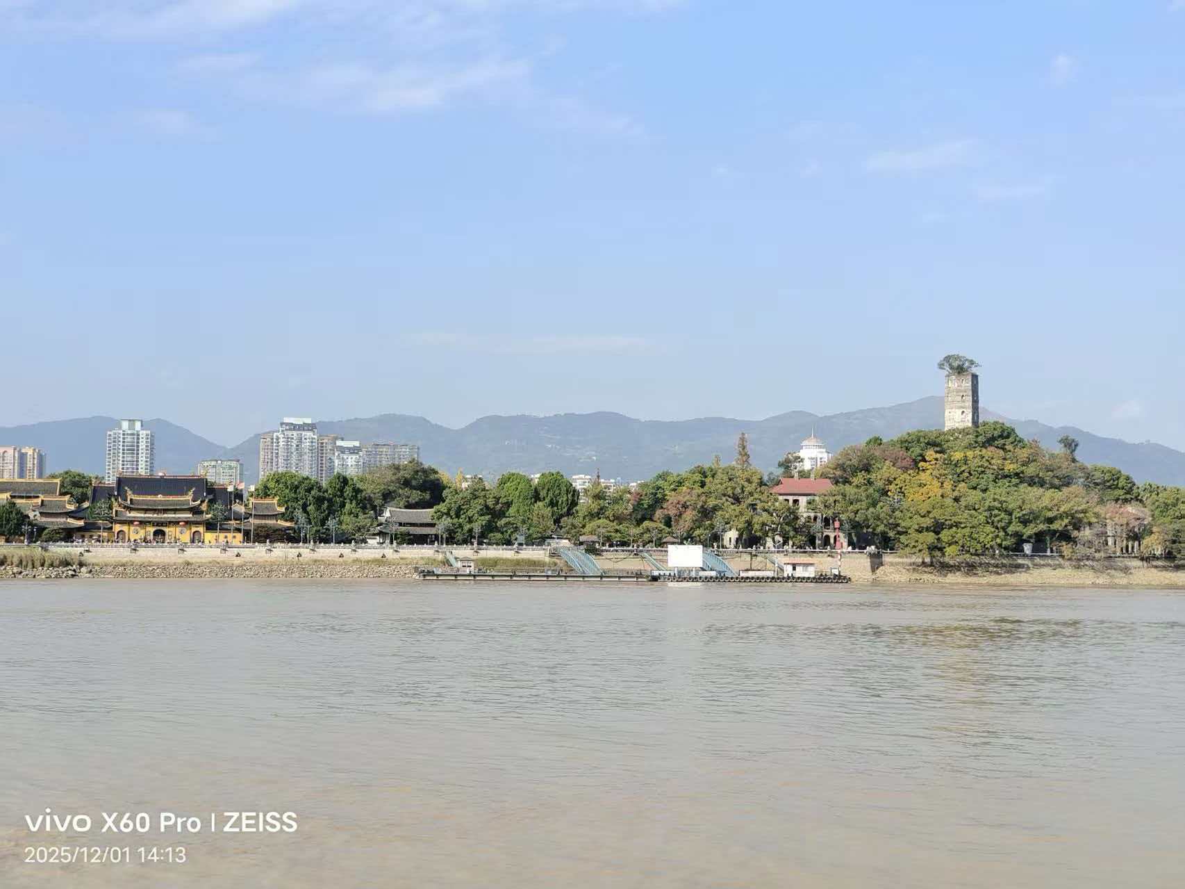 鹿城区--江心屿：瓯江上的千年诗岛